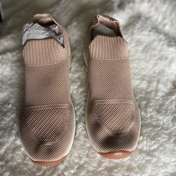 Shoes | Nude Never Worn Tennis Shoes 